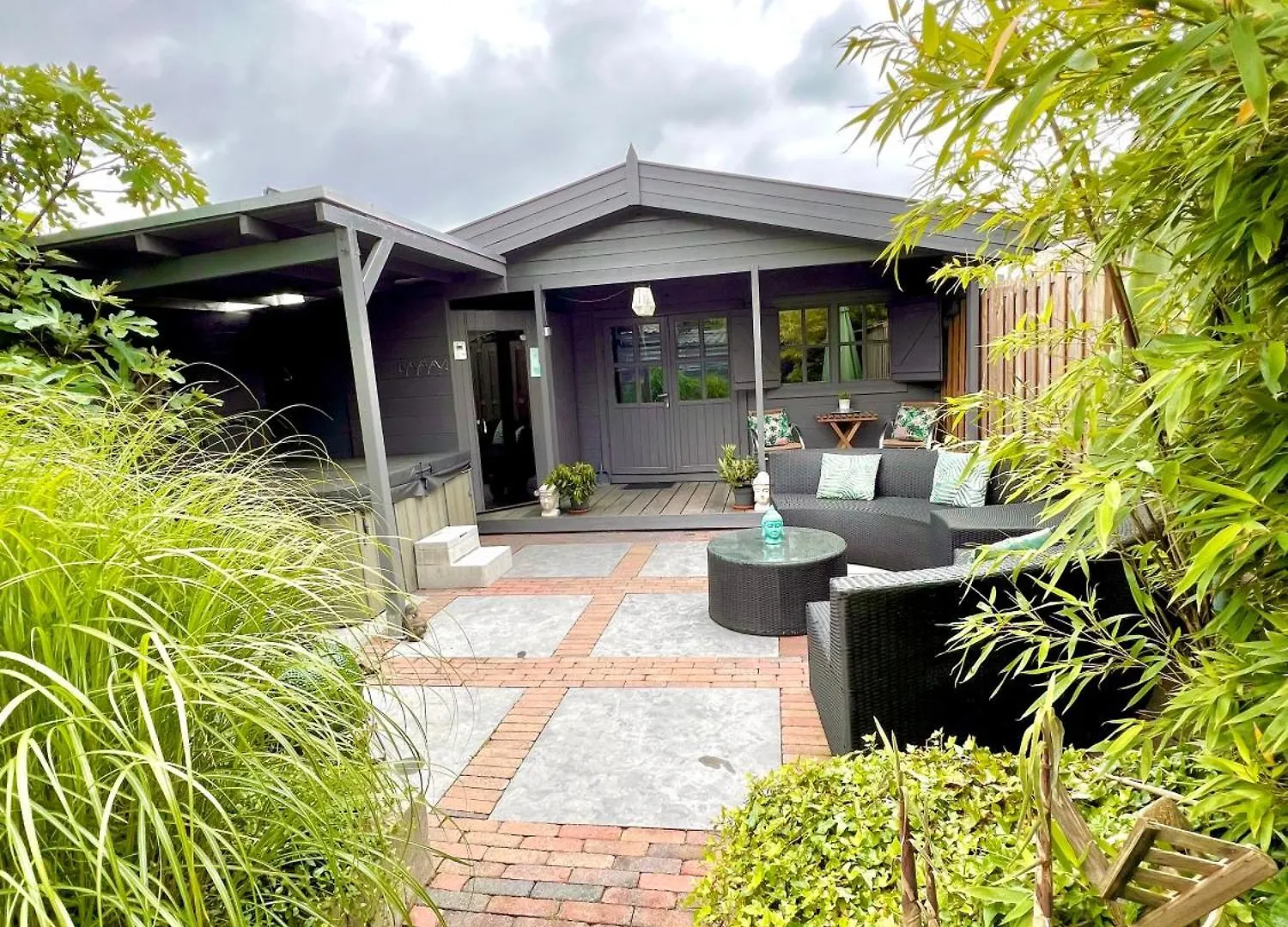 Horská chata Buddha Style Family House & Jacuzzi & Sauna Near Amsterdam Vijfhuizen